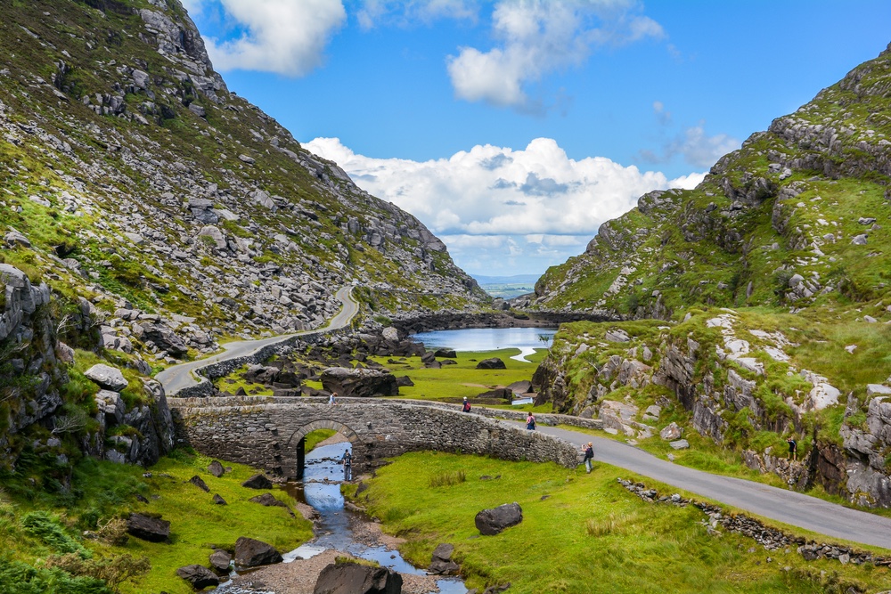 Gap of Dunloe Ring of Kerry scenic route private chauffeur tour Ireland